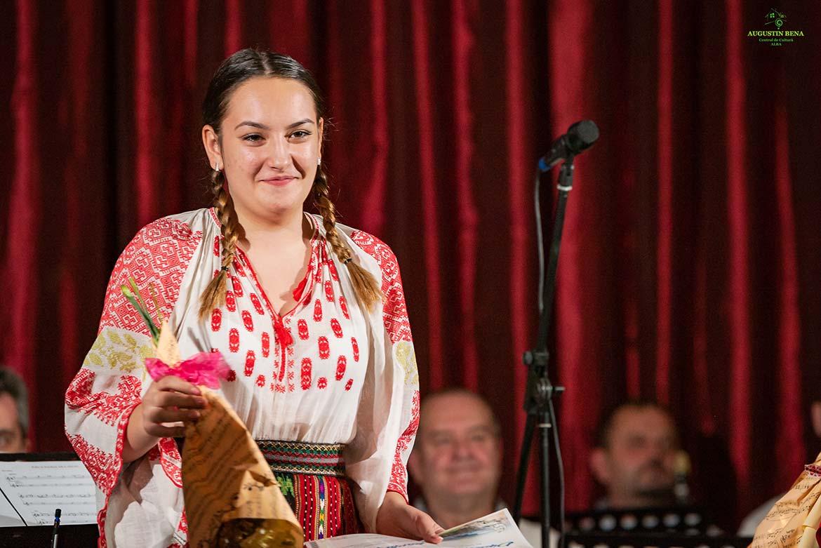denisa_ungureanu_castigatoarea_marelui_premiu_mures_pe_marginea_ta