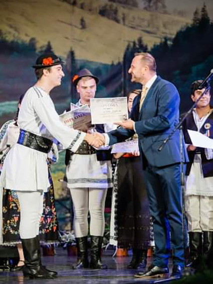 premii_scoala_de_arte_si_mestesuguri_3