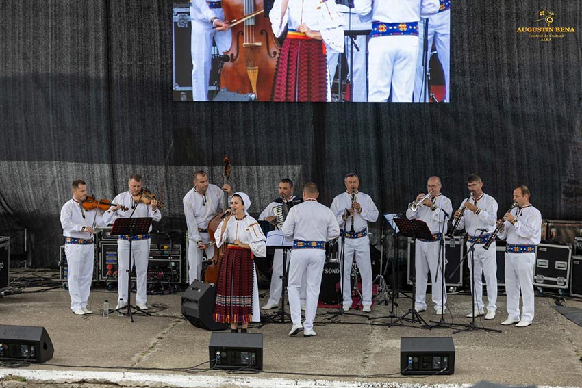 Targul de fete de pe muntele Gaina