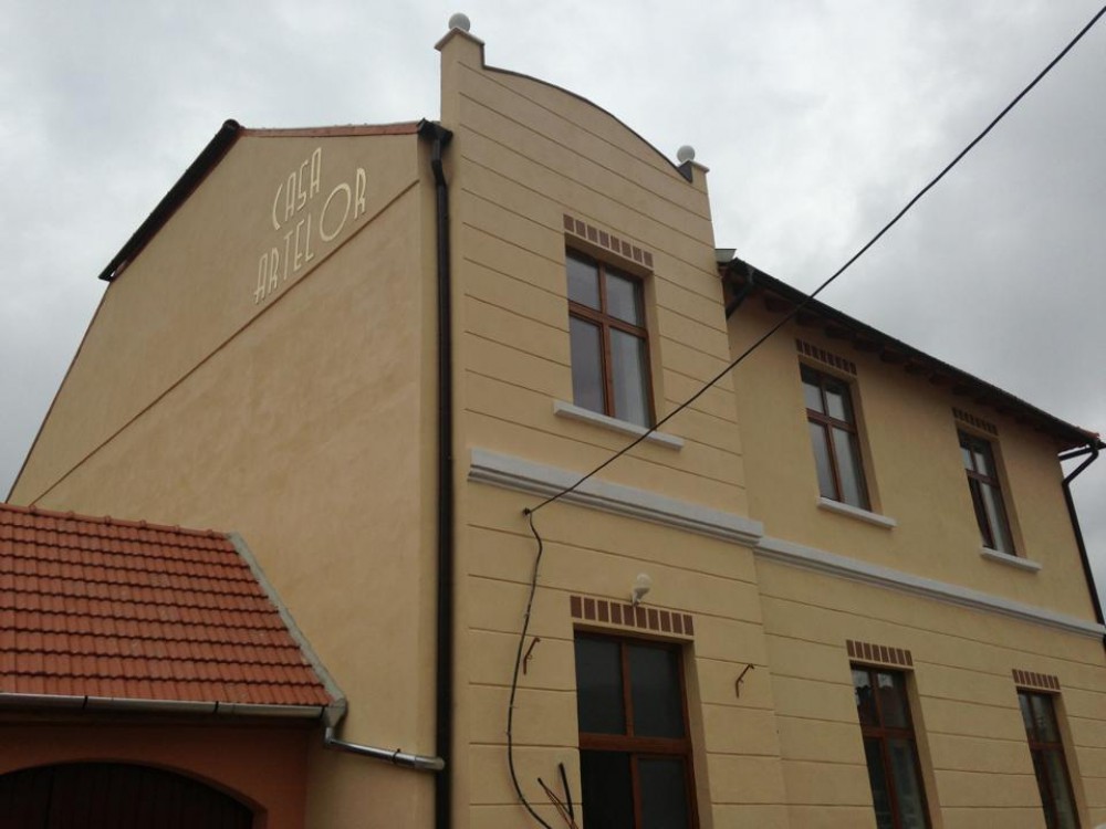 Casa artelor din deal